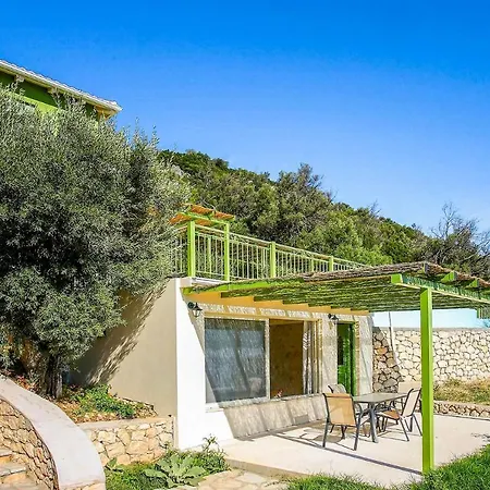 Villa Villas *